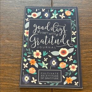 Brand new Good Days Gratitude Journal with Floral Design